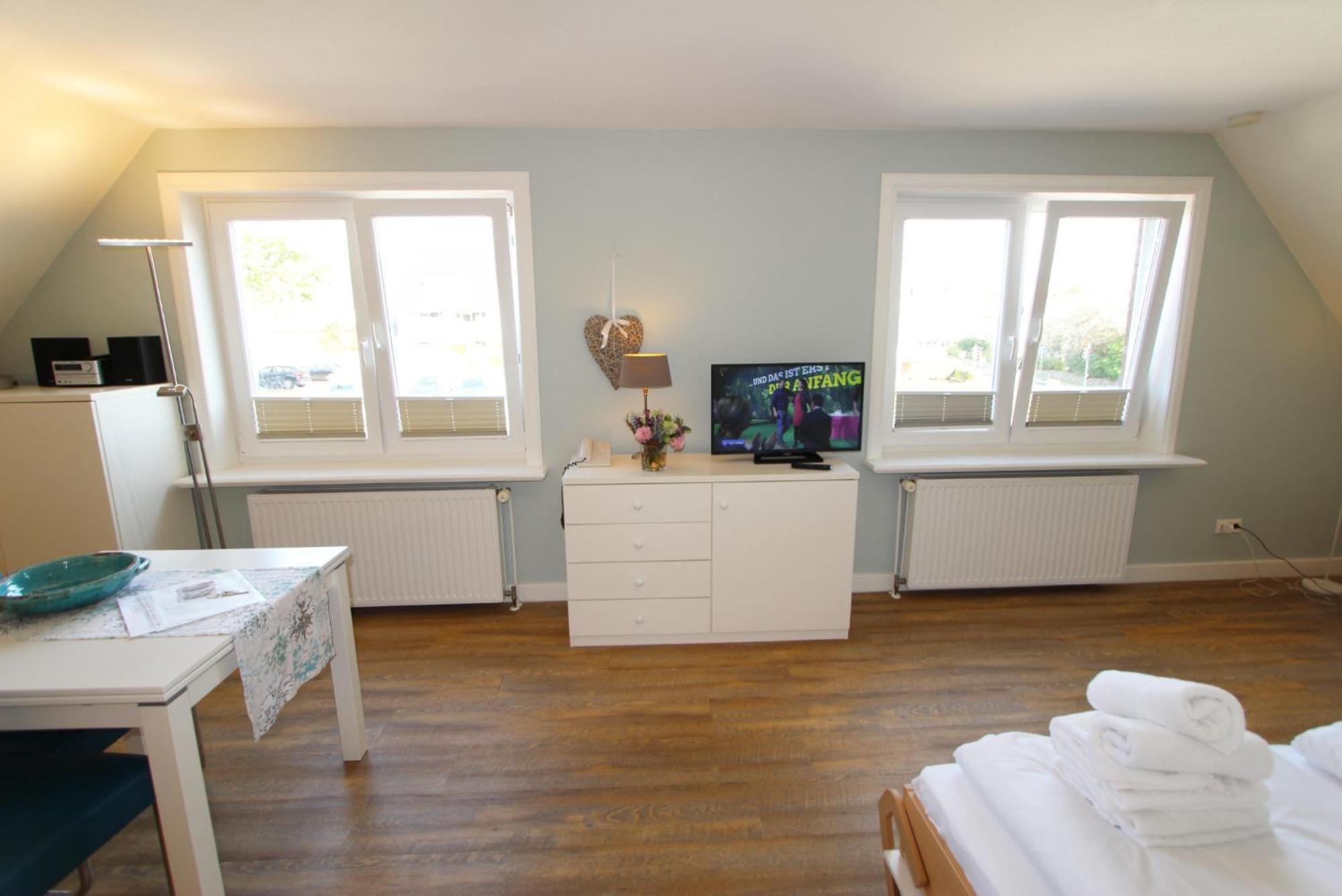 Wenningstedt-Braderup Haus Guenther - Mittelweg 1, App 1 מראה חיצוני תמונה